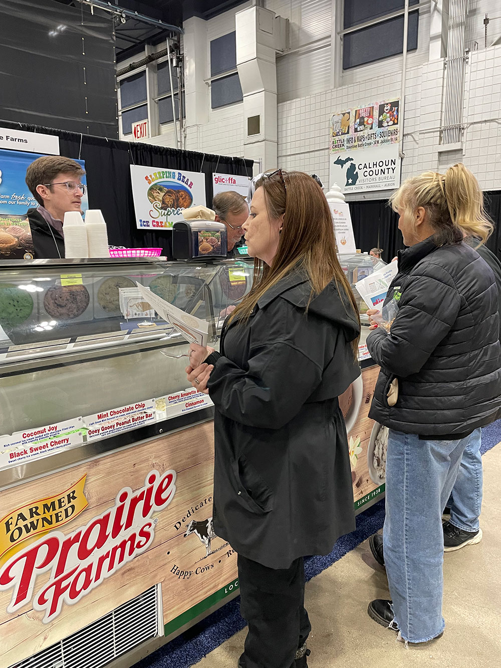 prarie-farms-convention-table